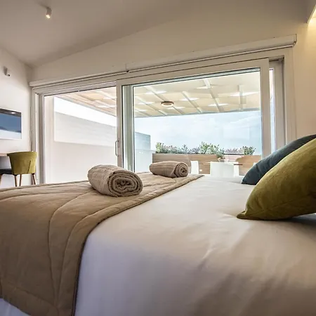 Couette-café Montepetrosu Charming House 2*