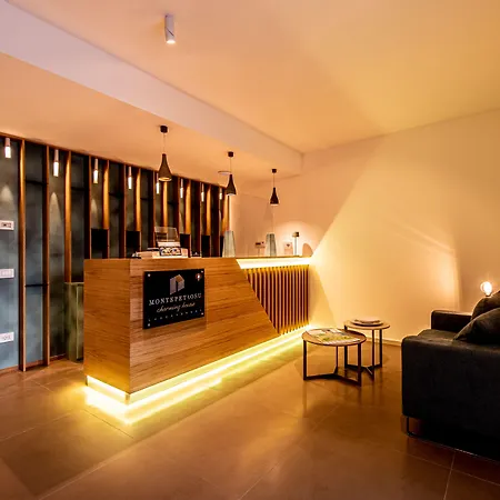 Montepetrosu Charming House Монте Петросу