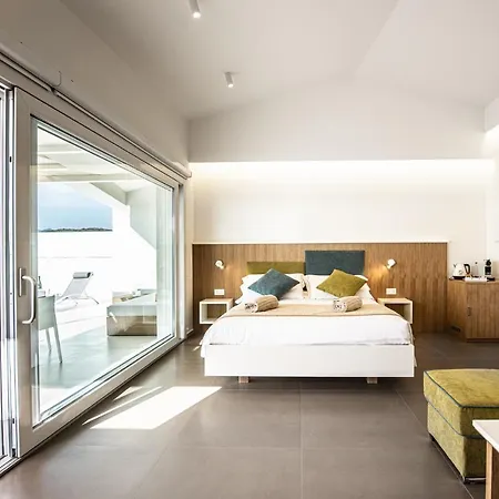 Montepetrosu Charming House ベッド・アンド・ブレックファスト モンテ・ペトロズ