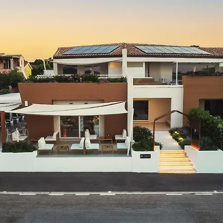 Montepetrosu Charming House ベッド・アンド・ブレックファスト モンテ・ペトロズ