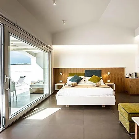B&B Montepetrosu Charming House 몬테 페트로수