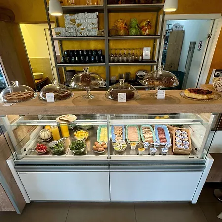 Couette-café Montepetrosu Charming House 4*